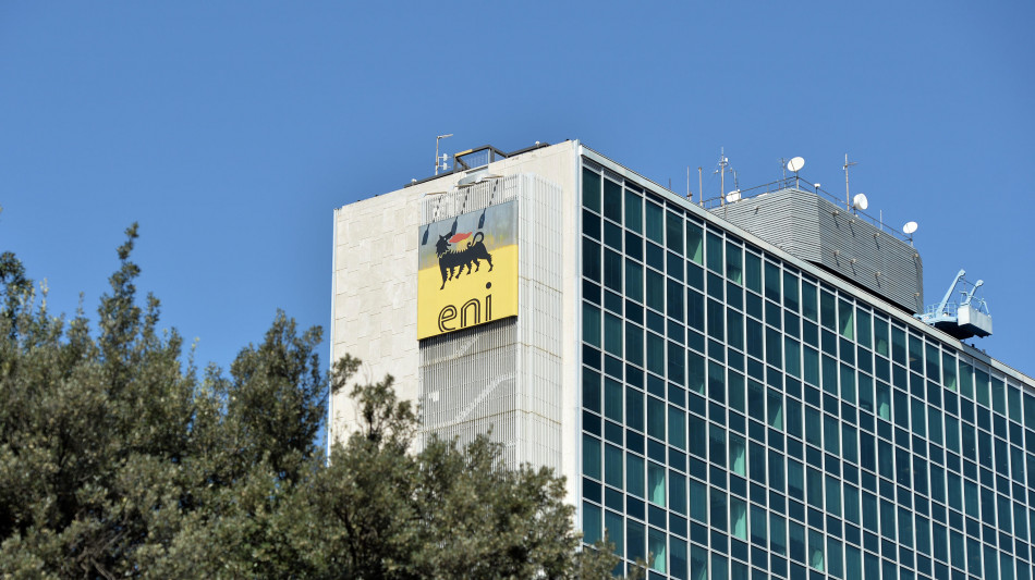 Eni, utile netto a 1,2 miliardi nel terzo trimestre