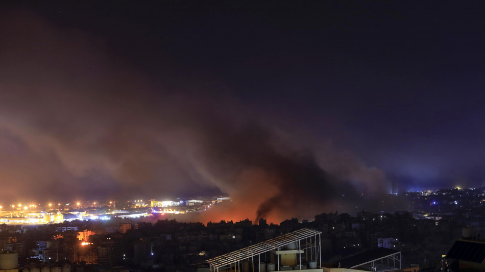 'Undici attacchi consecutivi su sud Beirut, la notte più dura'