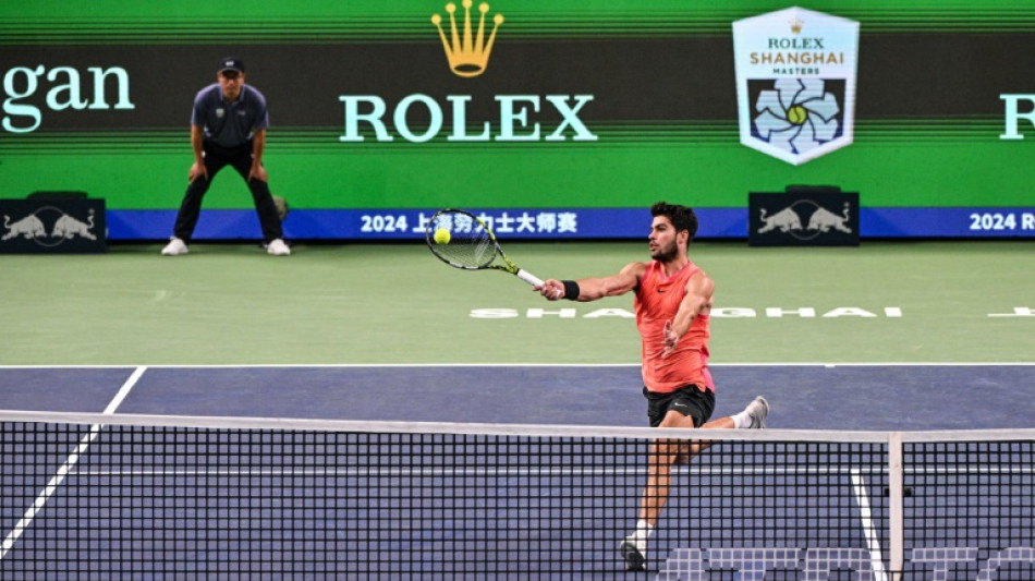 Masters 1000 de Shanghai: Djokovic bataille mais passe, Alcaraz et Sinner en maîtrise