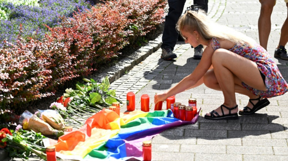 Nach Anschlag in Solingen geht Suche nach dem Täter weiter - bundesweites Entsetzen