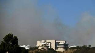 Les incendies s'étendent à Los Angeles, le bilan grimpe à 16 morts