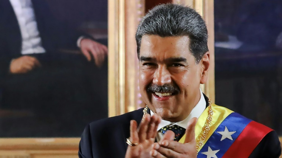 Venezuela: Maduro plaisante sur la présence de son rival à l'investiture 