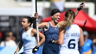 Abultadas goleadas y un homenaje a una exjugadora marcan la primera jornada del hockey femenino panamericano