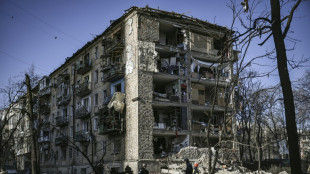 'Dire' humanitarian situation in besieged Ukraine cities