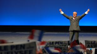 Le Pen inhumé samedi, cérémonie d'hommage à Paris: le RN enterre "le guerrier" et la hache