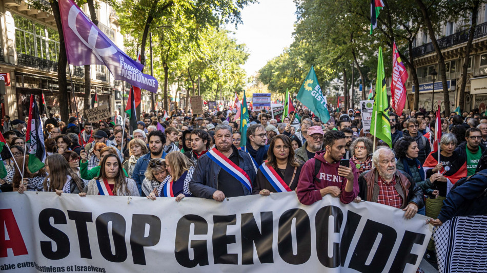 Manifestazioni a Parigi, 'solidarietà a Palestina e Libano'