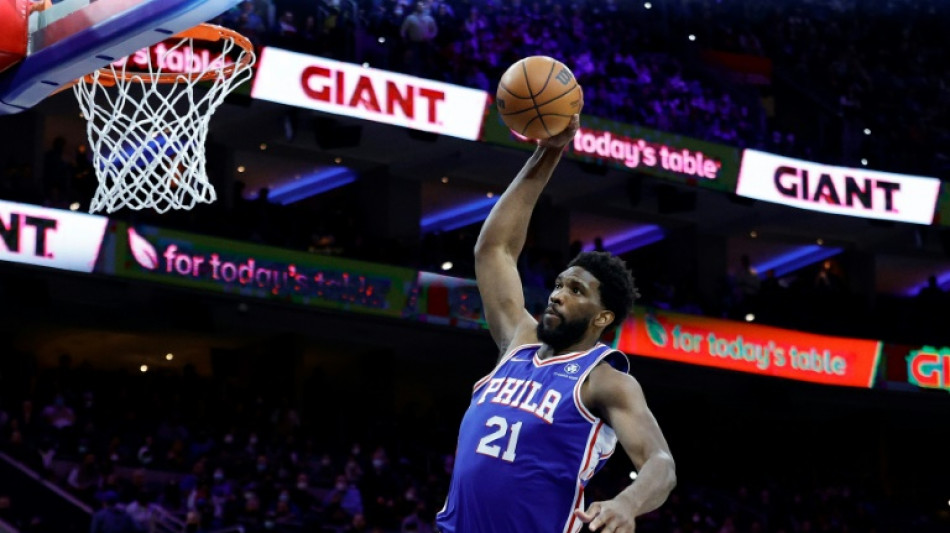 NBA: Embiid et Jokic affolent les compteurs avec 50 et 49 points