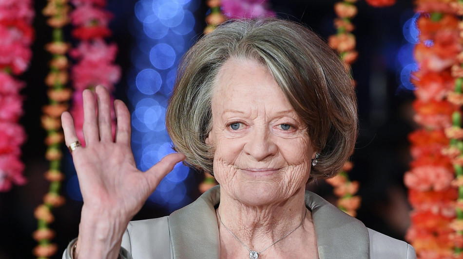 L'attrice britannica Maggie Smith è morta a 89 anni