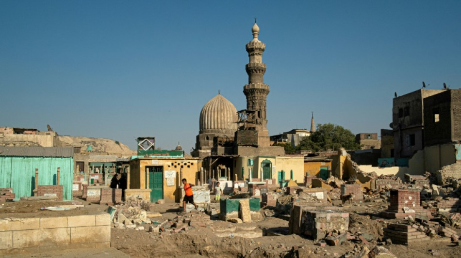 La déchirante exhumation des dépouilles du centre du Caire