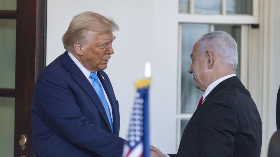 Trump, 'Gaza consegnata agli Usa da Israele dopo la guerra'