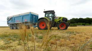 Zwei Elfjährige klauen in Niedersachsen Traktor und fahren über Felder