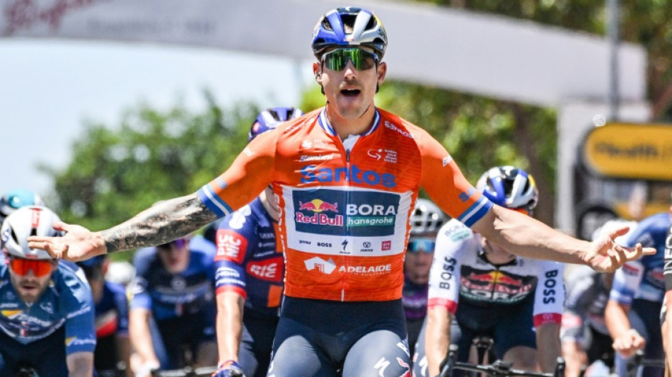 Bloodied Welsford fights back from crash to win another Tour stage