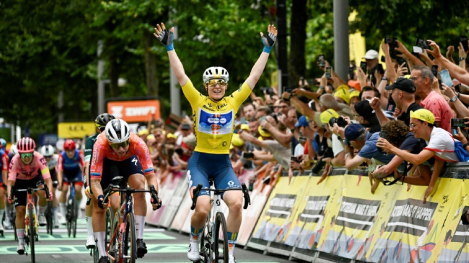 La ciclista neerlandesa Charlotte Kool gana la segunda etapa del Tour de Francia femenino