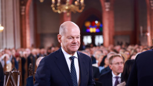 Scholz, 'impossibile dimenticare il 7 ottobre'