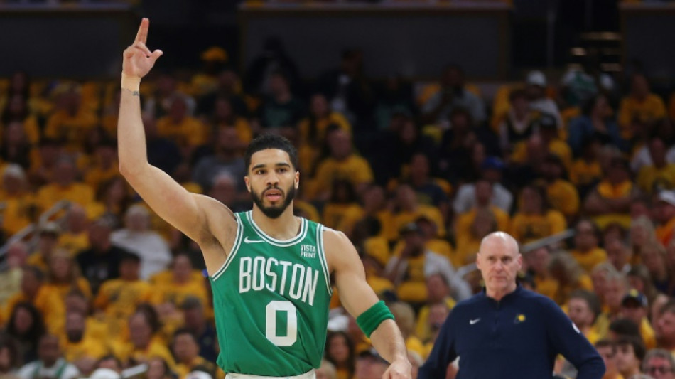 Celtics remontan en Indiana y acarician el boleto a las Finales