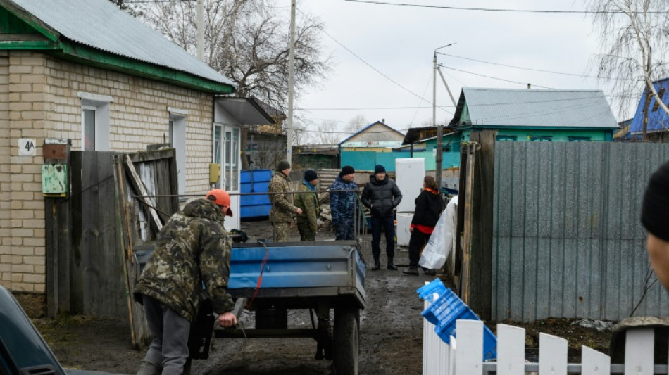 Más de 100.000 evacuados en Kazajistán y Rusia por las inundaciones