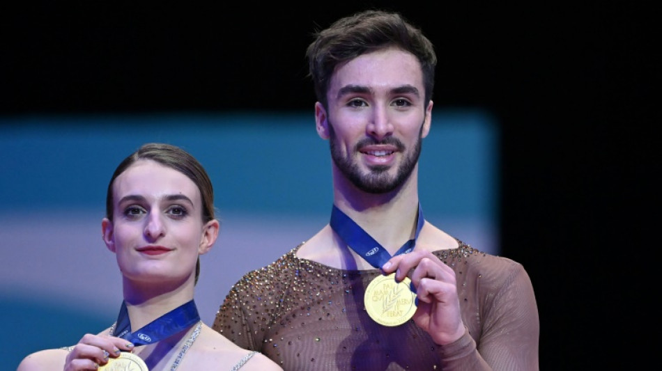 Mondiaux de patinage: "La cerise sur le gâteau", savourent Papadakis et Cizeron