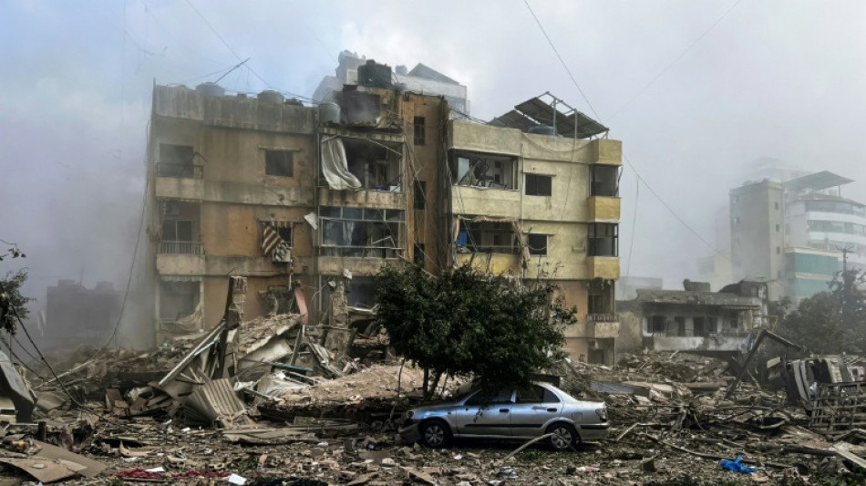 Liban: nouveaux raids sur la banlieue sud de Beyrouth, six morts dans une frappe séparée