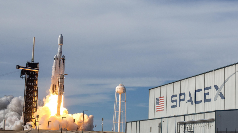 SpaceX rimpatria i dipendenti stranieri dal Brasile