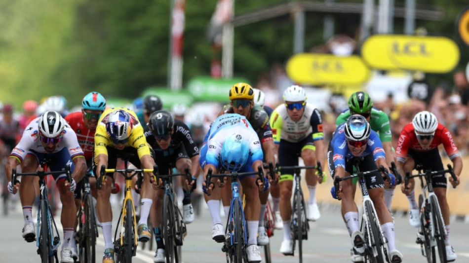 Van Aert, el maillot amarillo del Tour vuelve a ser segundo