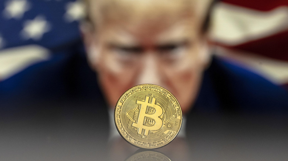 In 800.000 hanno perso 2 miliardi con la criptovaluta di Trump