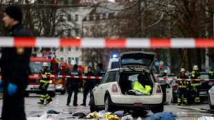 30 Verletzte bei mutmaßlichem Autoanschlag auf Gewerkschaftsdemo in München