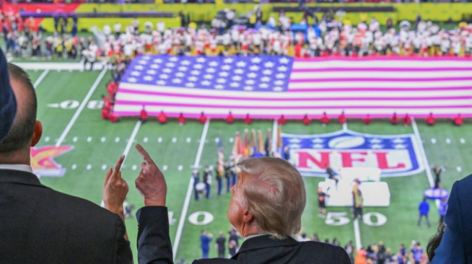 Trump se moque de Taylor Swift huée lors du Super Bowl