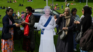 En Preston, Inglaterra, "toda la Commonwealth" celebra el jubileo de Isabel II