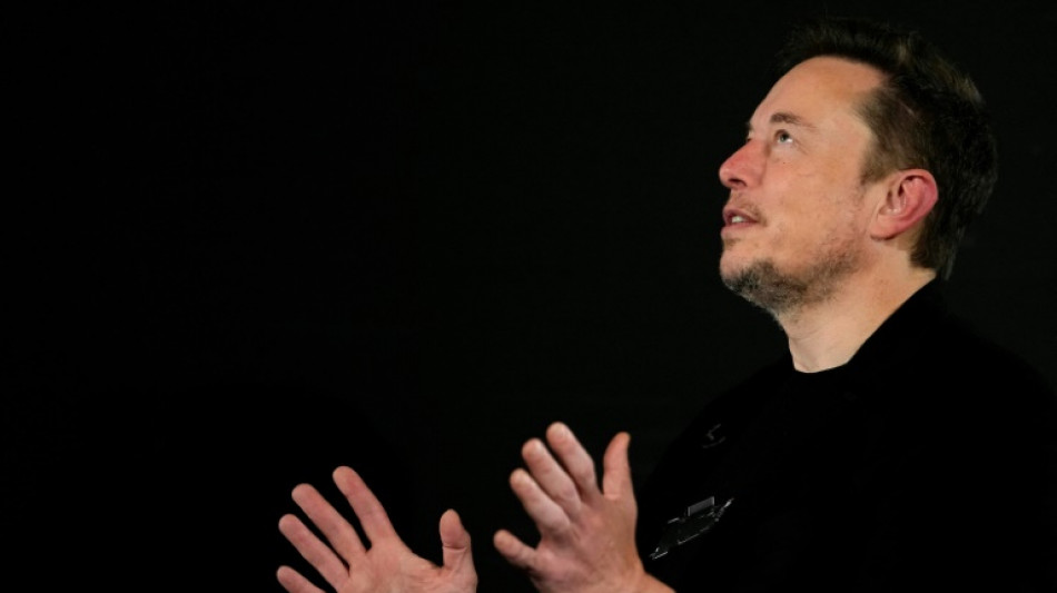 Startup xAI de Elon Musk lanzará su primer modelo de inteligencia artificial