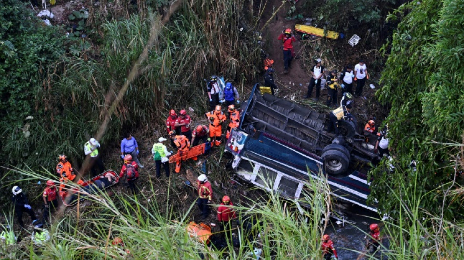 Guatemala: 51 morts dans un accident d'autocar, un des pires en Amérique latine