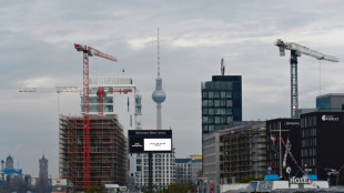 Berliner Altbau darf nachträglich gedämmt werden und über Grundstück ragen