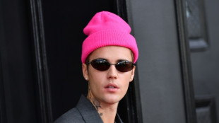 Justin Bieber dice padecer una parálisis facial parcial