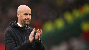 Foot: Manchester United limoge Ten Hag, Van Nistelrooy en intérim, avant Amorim ?