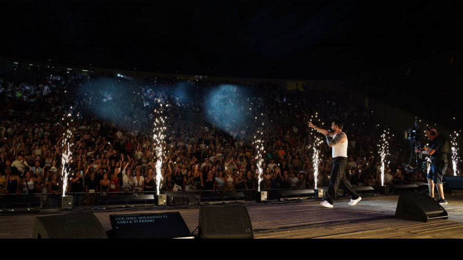 I diecimila cuori di Rosario Miraggio all'Arena Flegrea