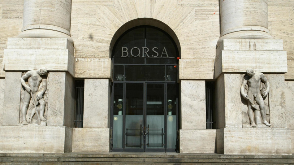 Borsa: Milano con l'Europa in attesa dell'inflazione zona euro