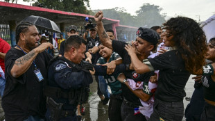 Manifestantes chocan con policías en Panamá por visita de secretario de Estado de EEUU